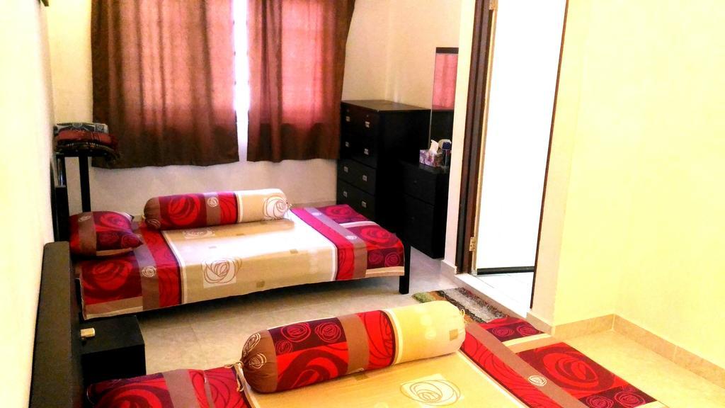 Formula One Bed And Breakfast F1 Sepang Klia Klia2 Kuala Lumpur International Airport Transit Nilai Dış mekan fotoğraf