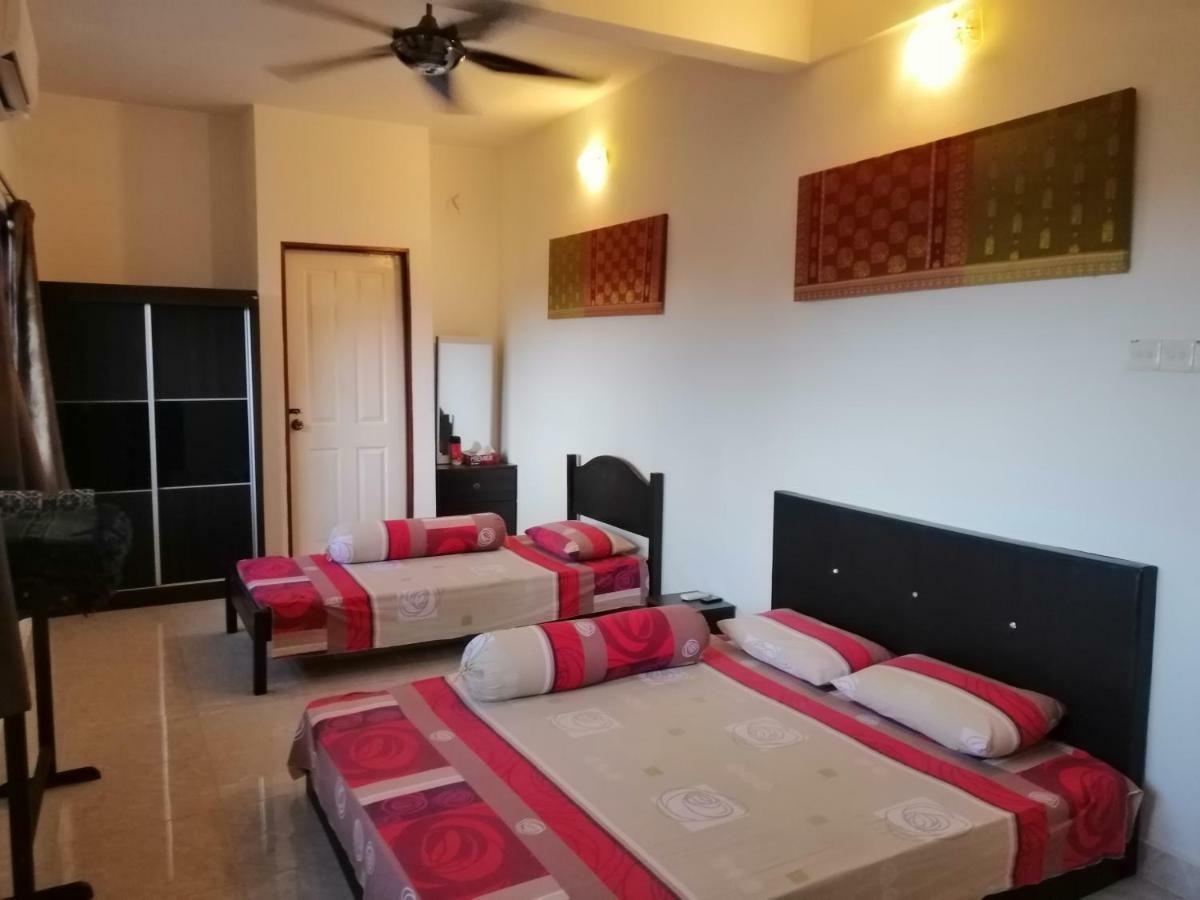 Formula One Bed And Breakfast F1 Sepang Klia Klia2 Kuala Lumpur International Airport Transit Nilai Dış mekan fotoğraf